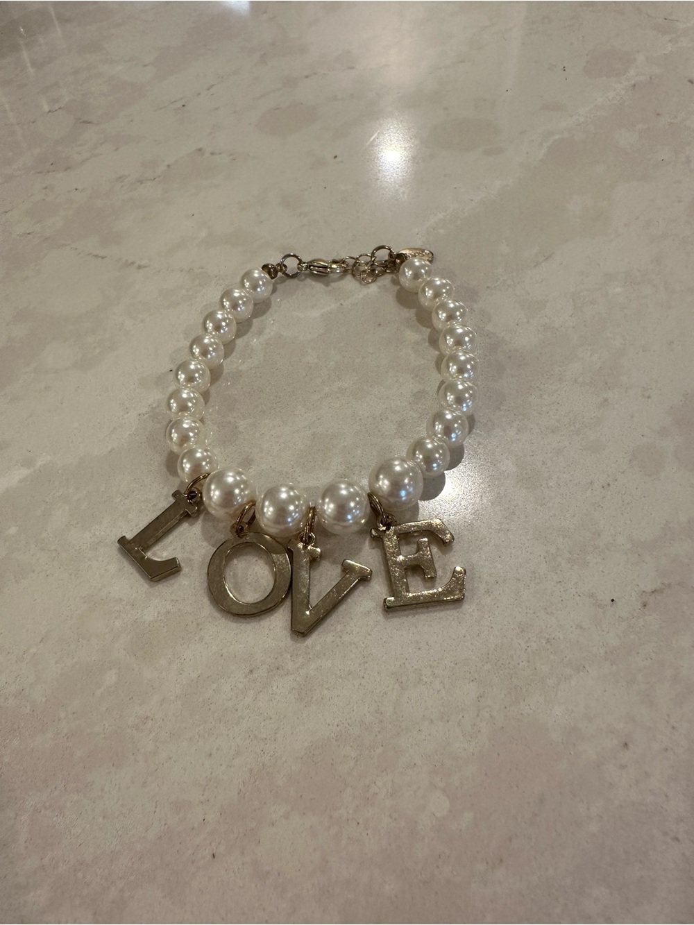 Claire's White Pearl Bead Bracelet with Gold 'LOVE' Letter Charms